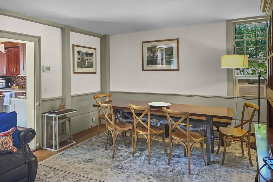 Dining room right off the kitchen and family room