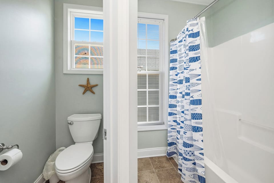 Master Bath #1 - South