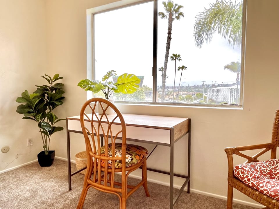 Perfect place to work, with palm tree views