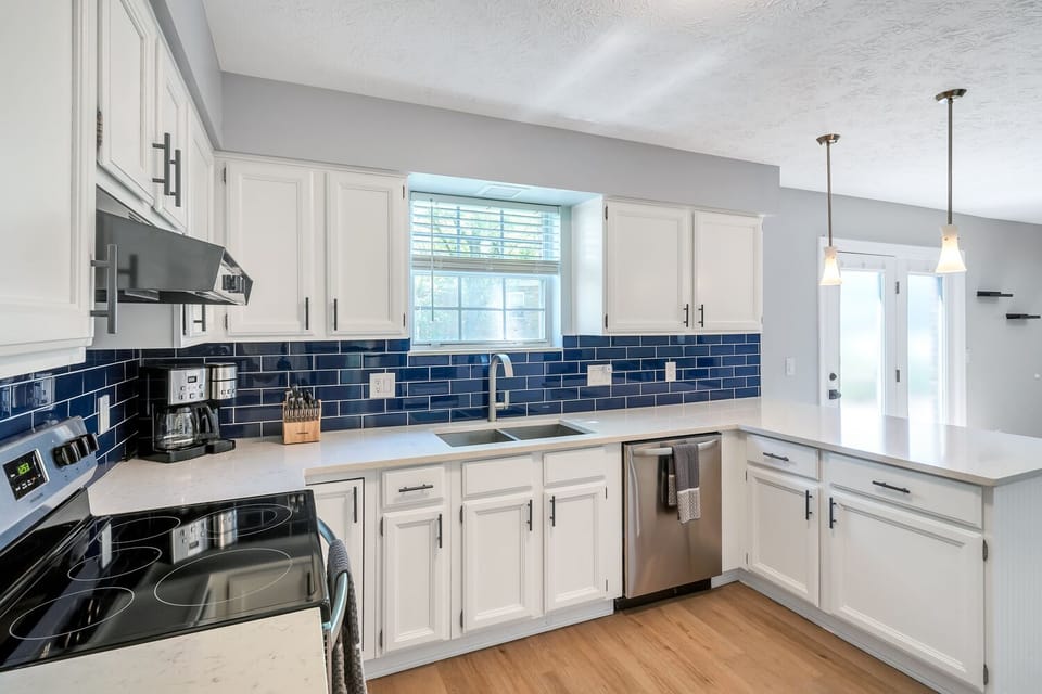 Fully equipped kitchen to prep large family meals!