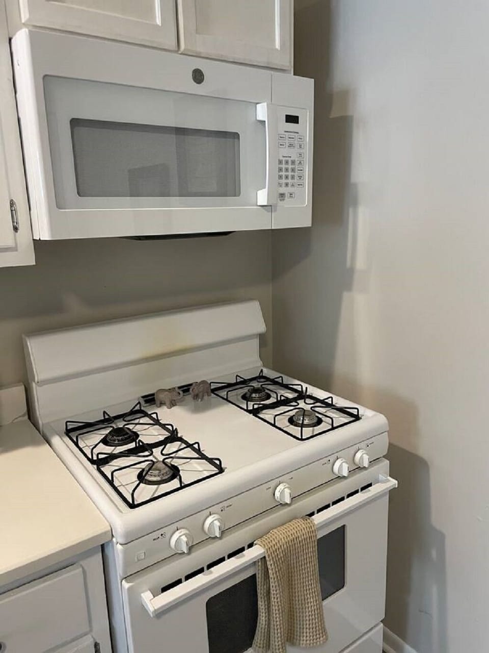 Functional cooktop