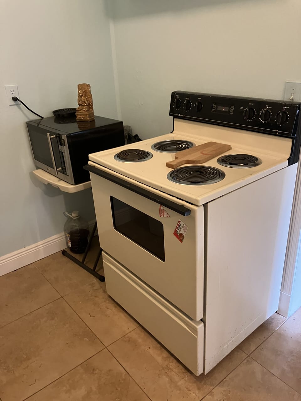 Kitchen 2.