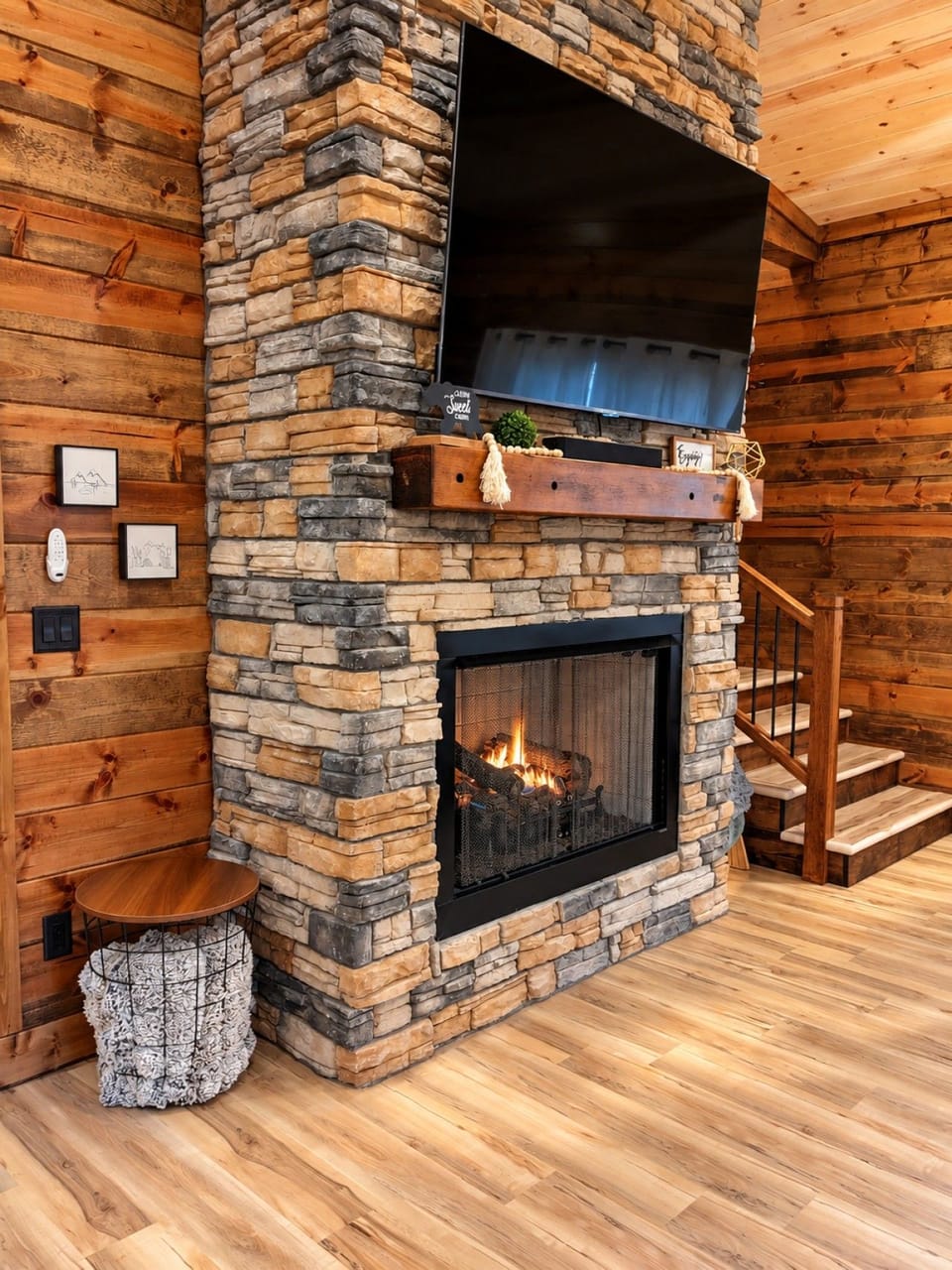 Cozy Rustic Cabin Fireplace Retreat