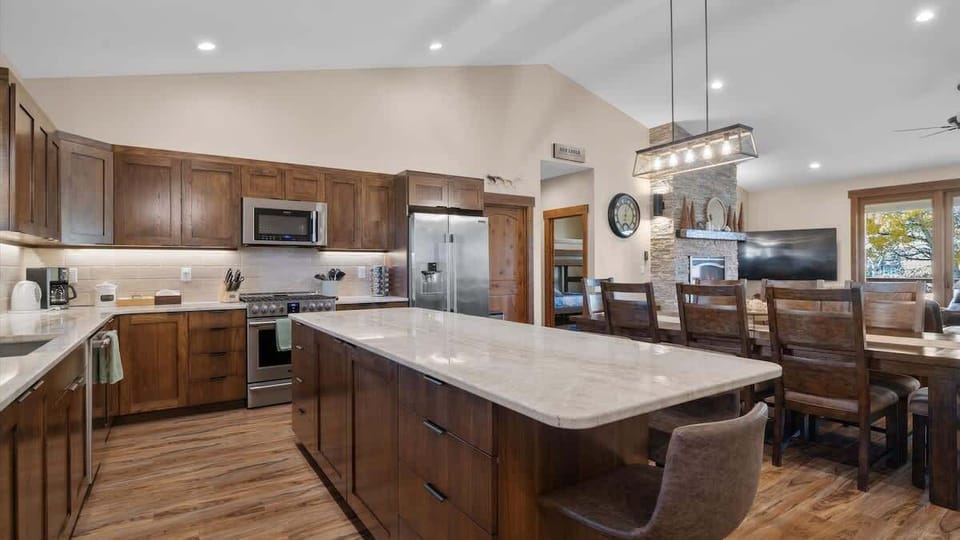 plenty of kitchen space