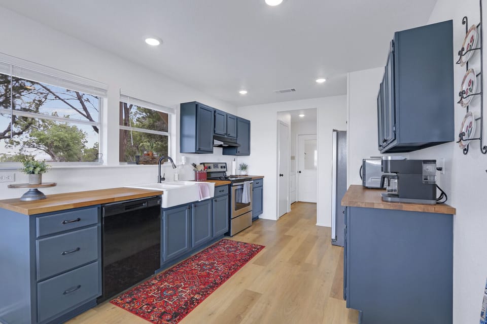 Modern kitchen with farmhouse sink.