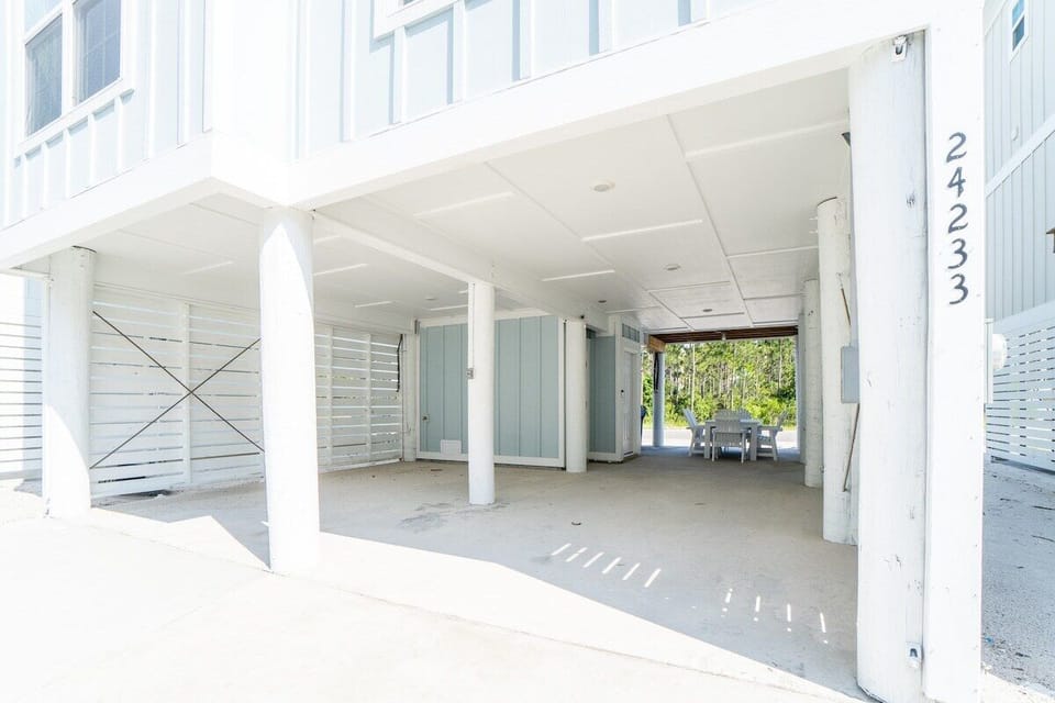 Front Garage/ Door Entry and Entertaining Area
