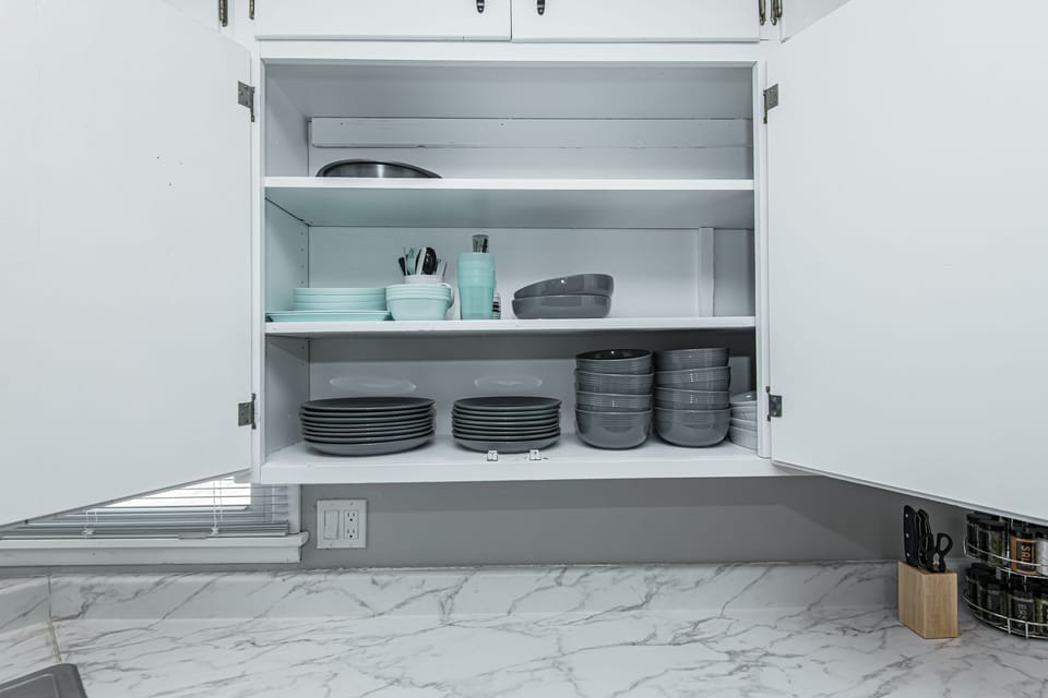 Table service for six!