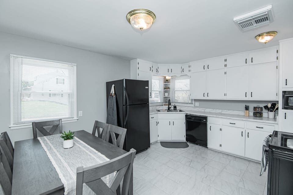 Dining for six with seating and table service. 