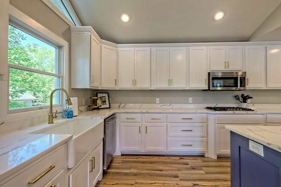 Kitchen Main floor