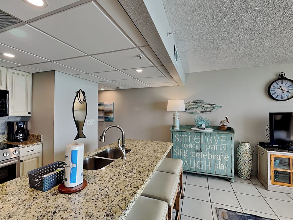 Breakfast Bar - Seating
