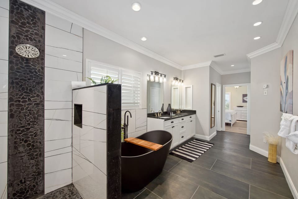 Primary bathroom toward bedroom