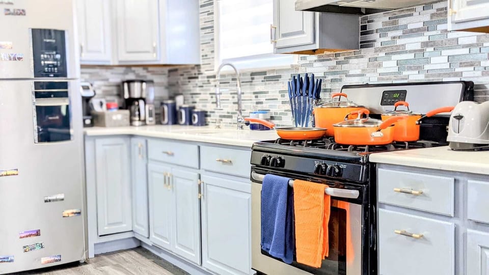 Fully stocked kitchen