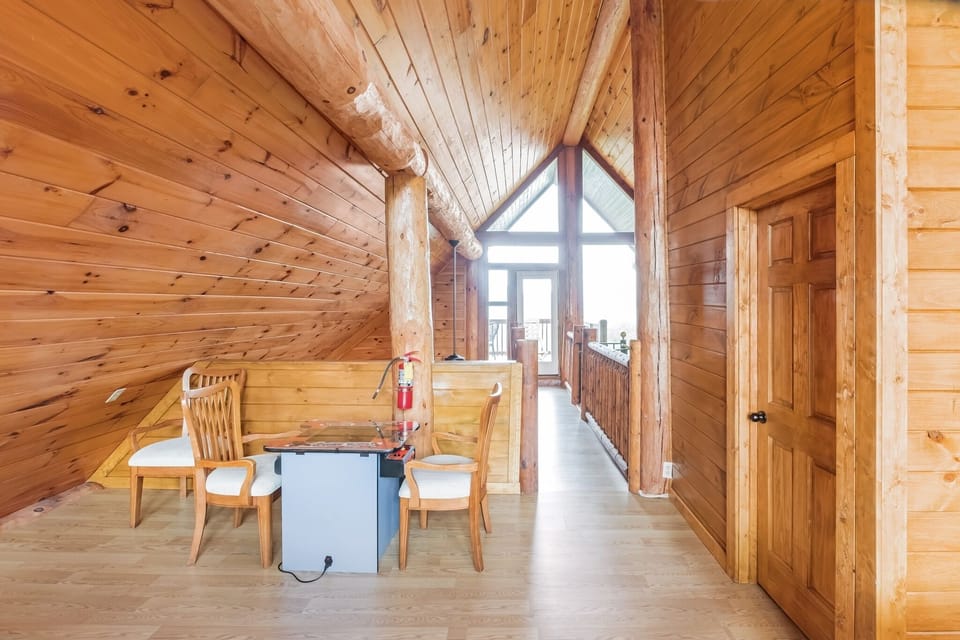 Indoors, Hardwood, Stained Wood, Chair, Furniture