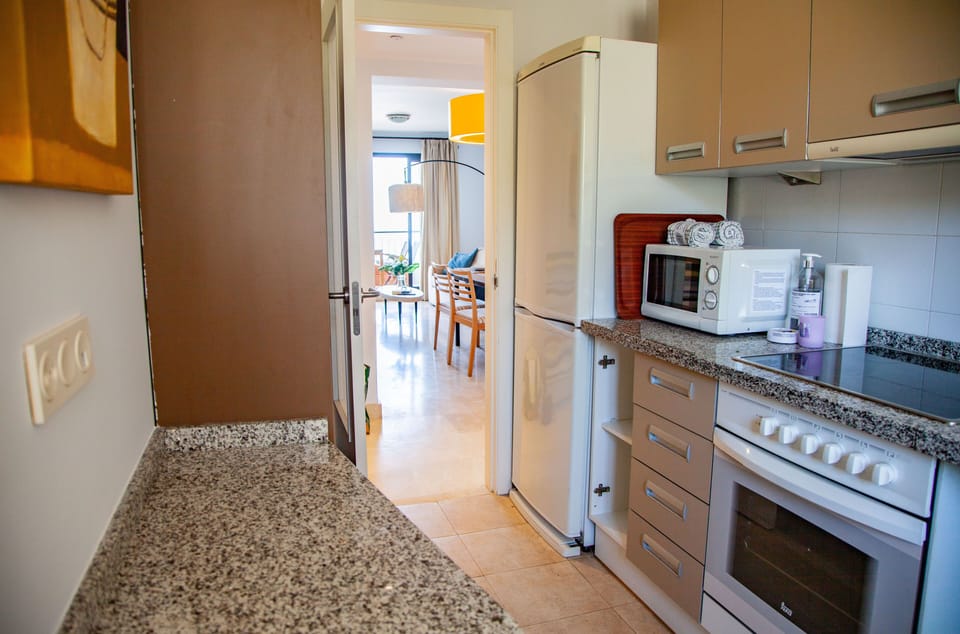 Kitchen view towards Living room - GoToNerja