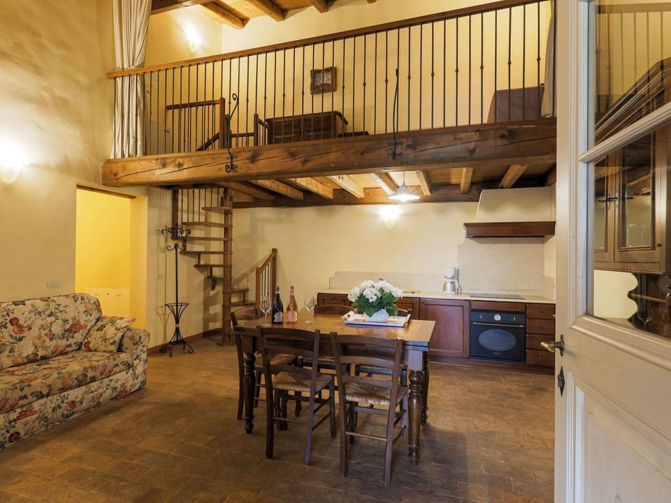 Furniture, Property, Table, Building, Wood, Cabinetry, Couch, Flooring, Floor, Chair