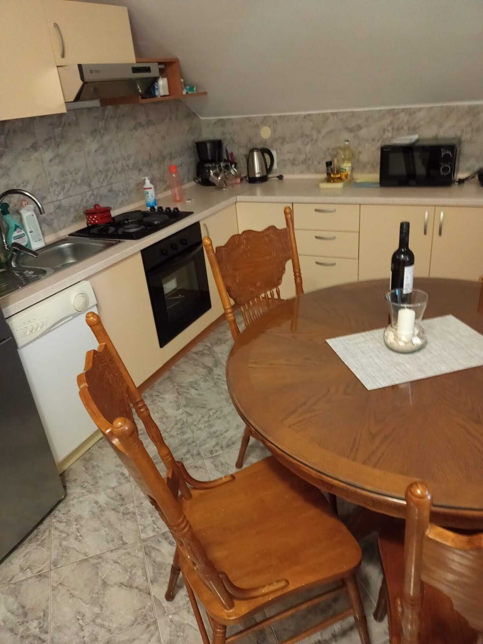 Private kitchen