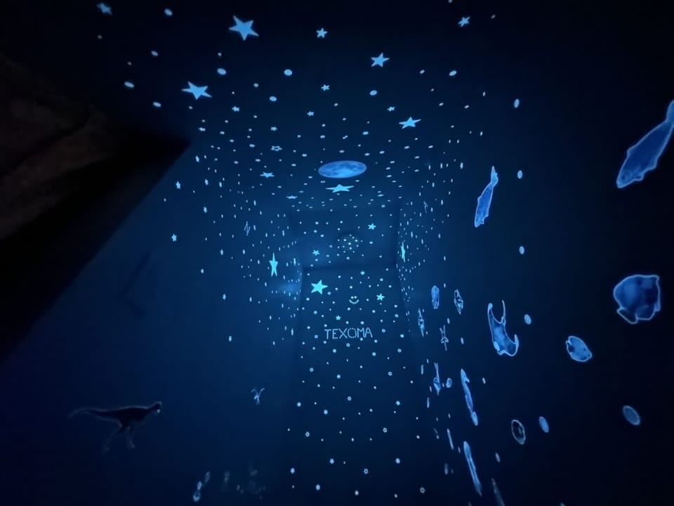 Kids Kave - glowing Dinosaurs, Sea creatures and the Tanglewood galaxy :)