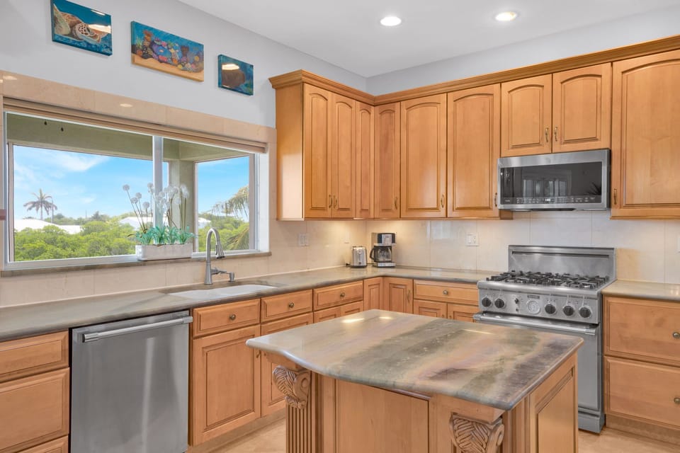 Kitchen (1)