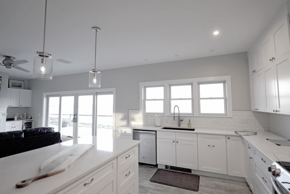Kitchen Main House - Open concept with Living Room