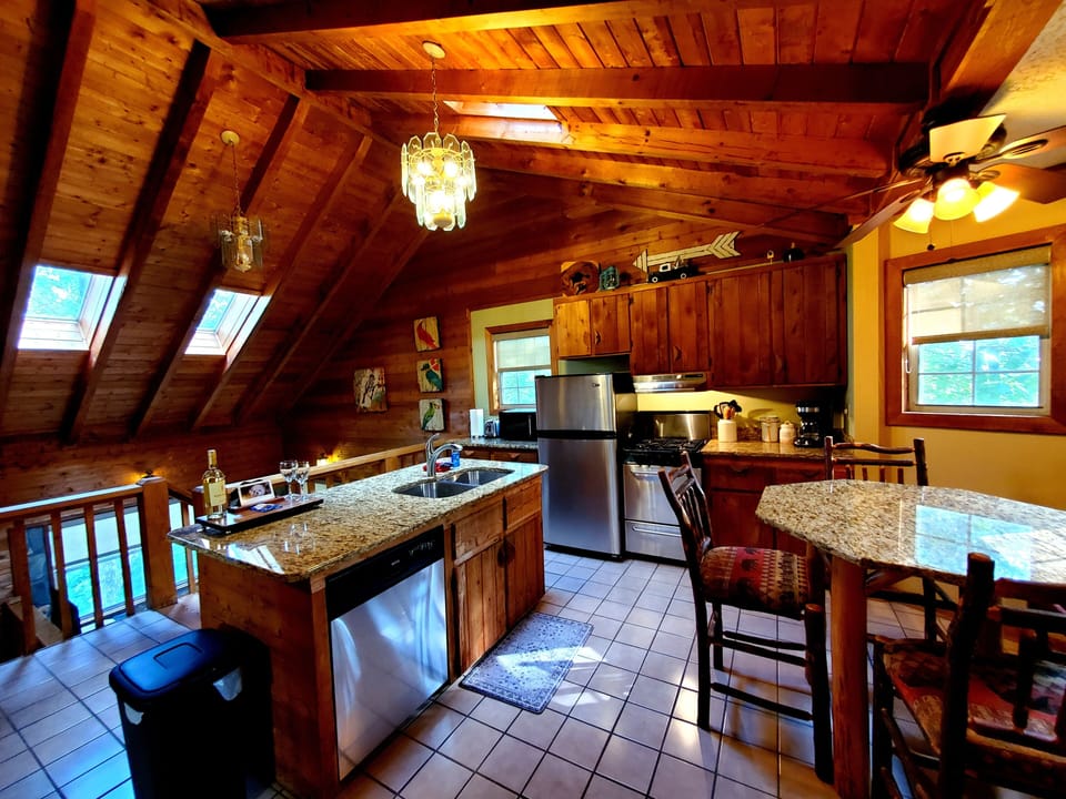 Roomy kitchen 