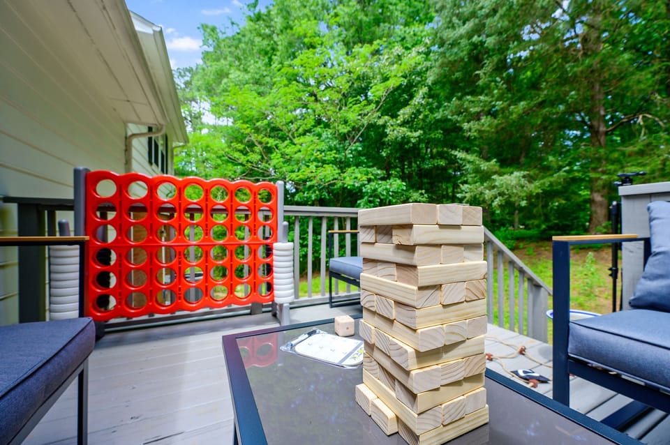 Outdoor furniture and games 