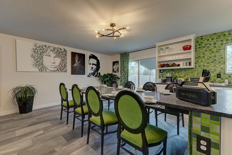 Another view of our fabulous dining area