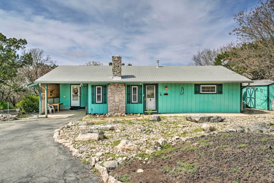 Home Exterior | Gas Grill