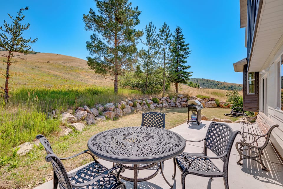 Deck | Fire Pit | Panoramic Views