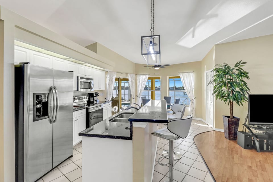 Kitchen with Pool area view