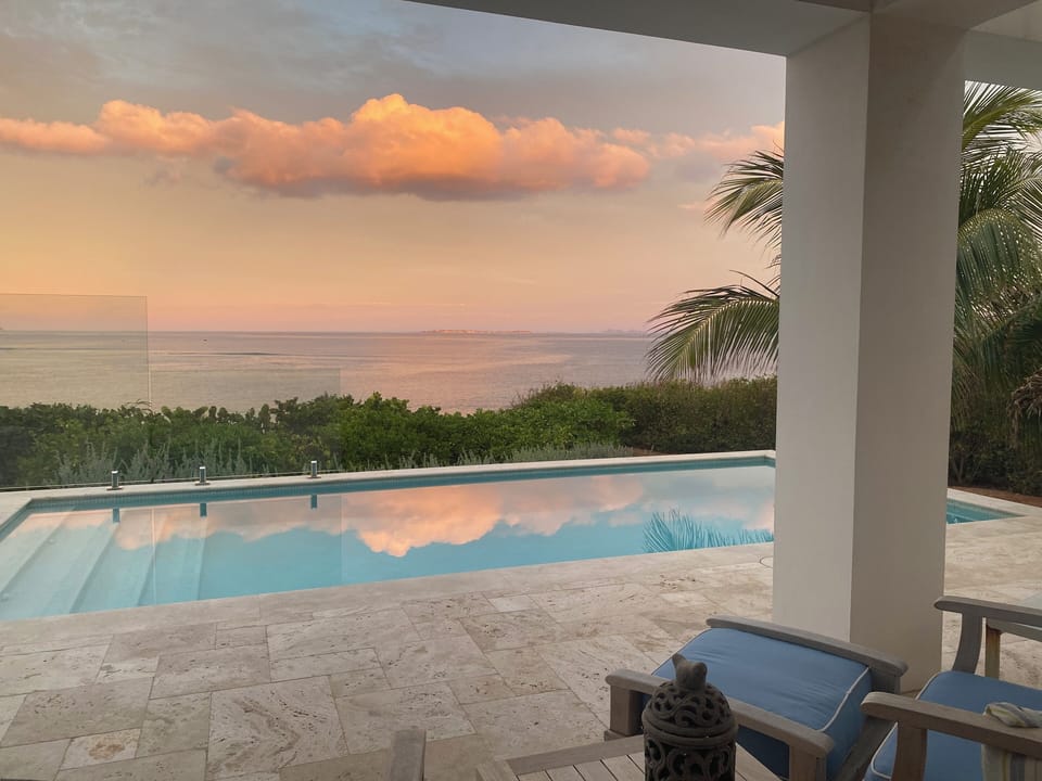 CLOUDS IN THE POOL!