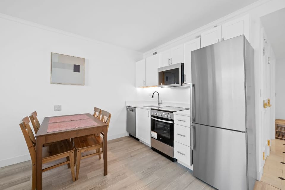 Kitchen and dining area