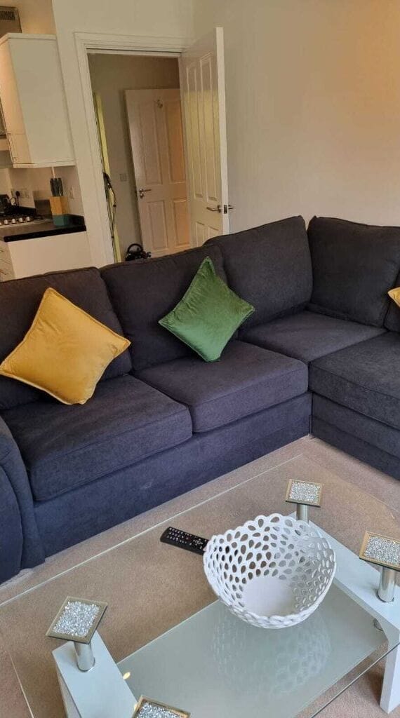 Living Room / Lounge