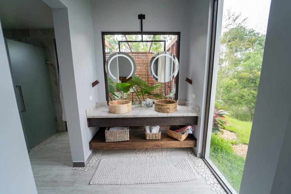 Secondary Bath