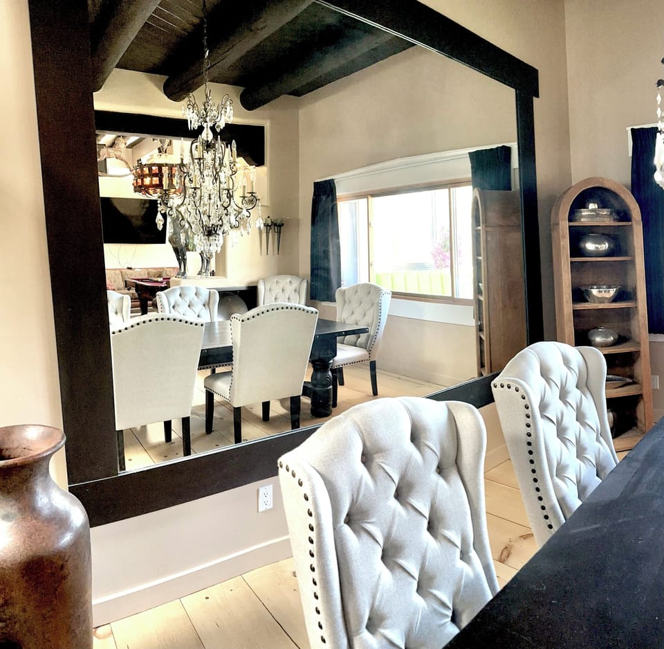 Reflexion of dinning table