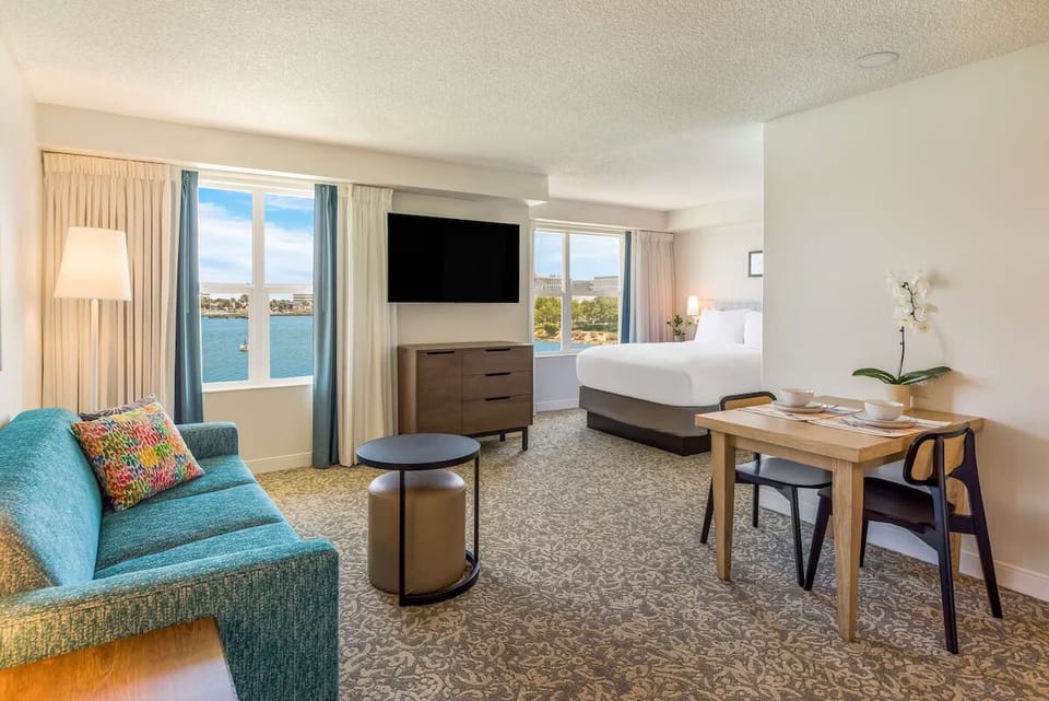 Spread out in a bright suite with lounge and sleep space