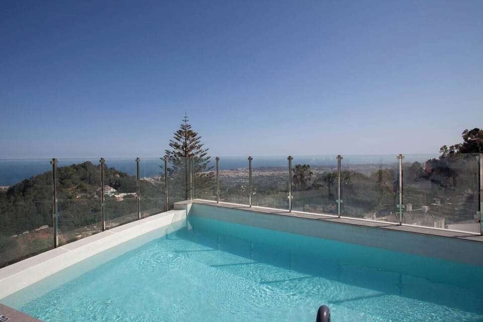 Piscina comunitaria