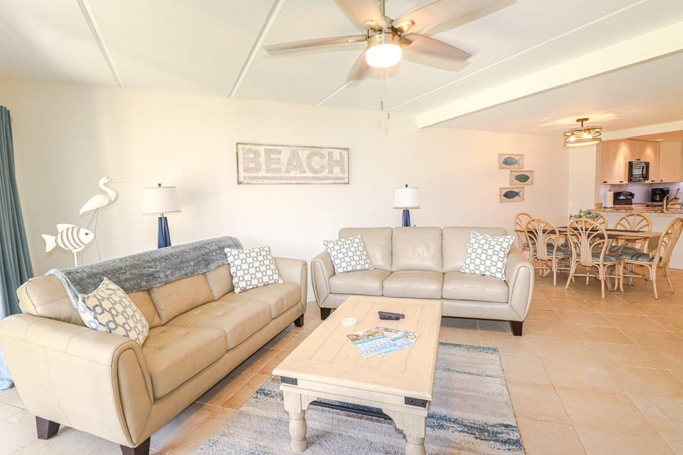 St. Augustine Beach Rentals Living Room