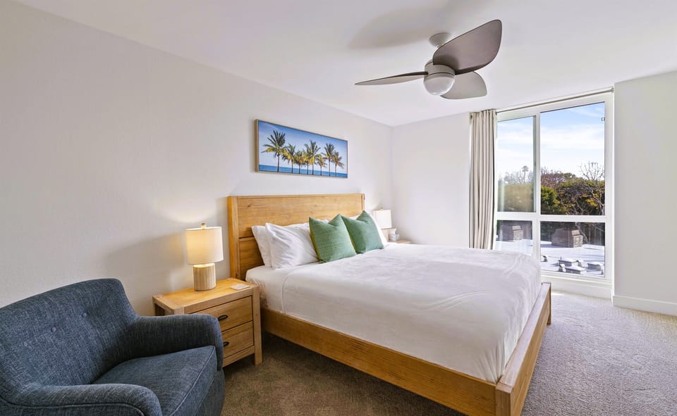 Luxury King size Bed and 50" smart TV