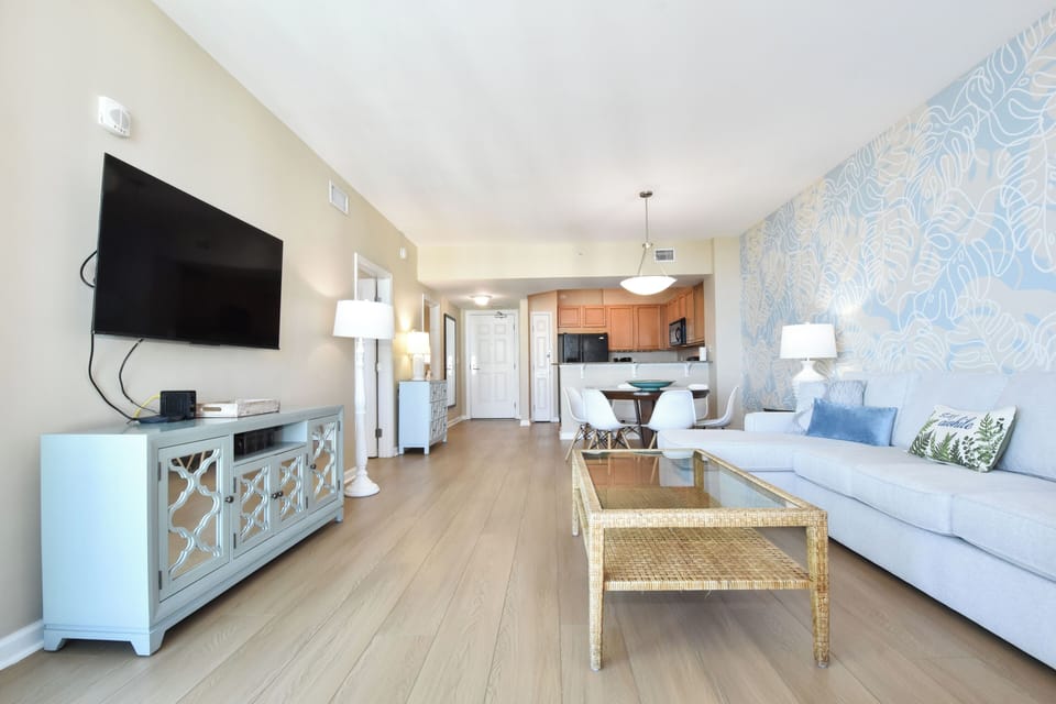 The Palms of Destin 21213 - Open-Concept Living Area