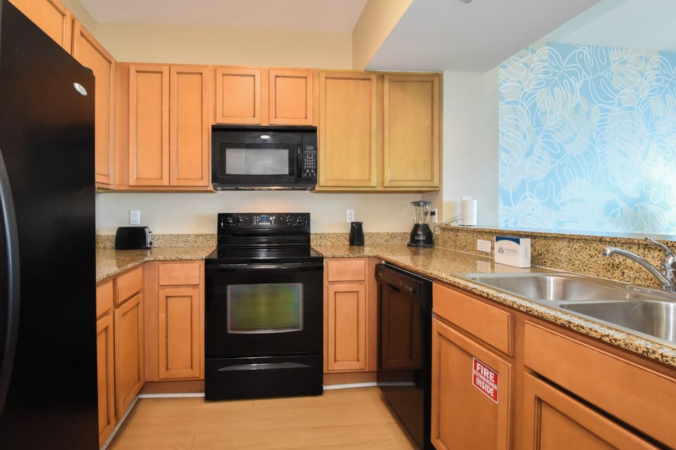 The Palms of Destin 21213 - Fully Equipped Kitchen