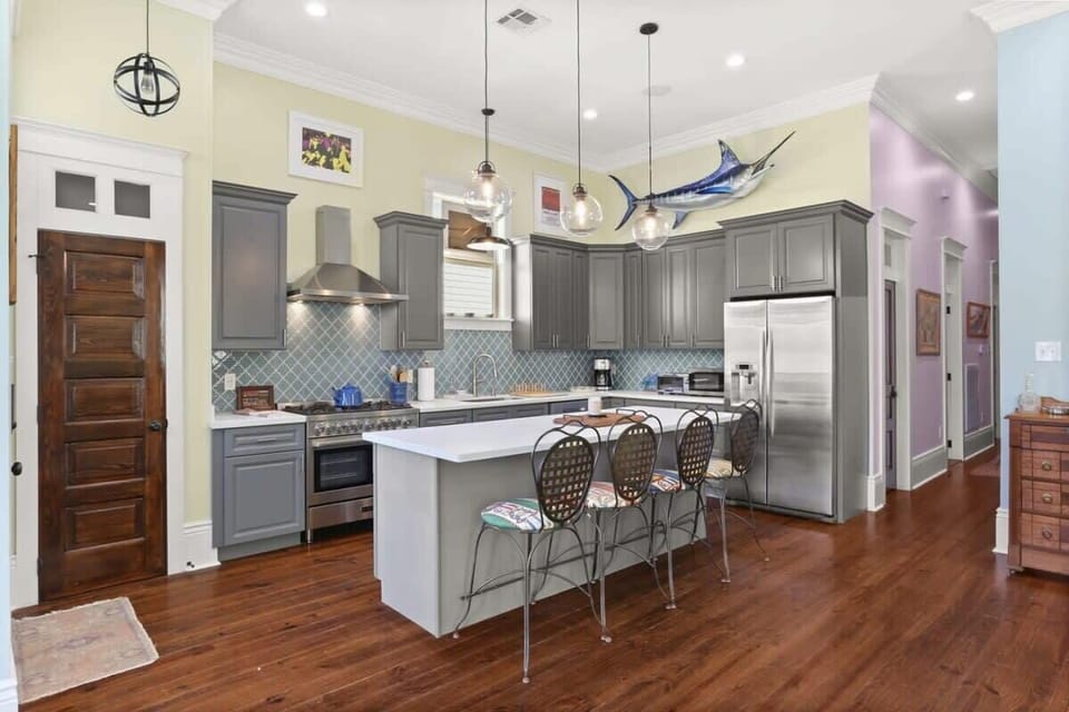 Kitchen Seating