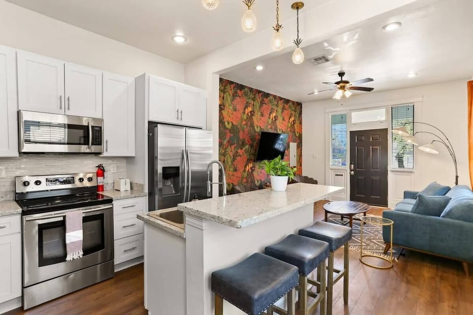 Kitchen Seating