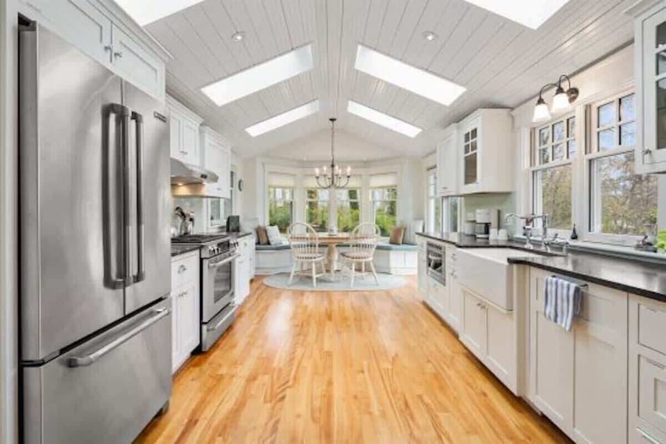 Absolutely stunning kitchen 