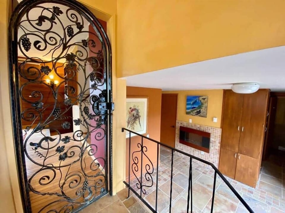 10696021 7a10 4590 8c8b 14c7972d71dc