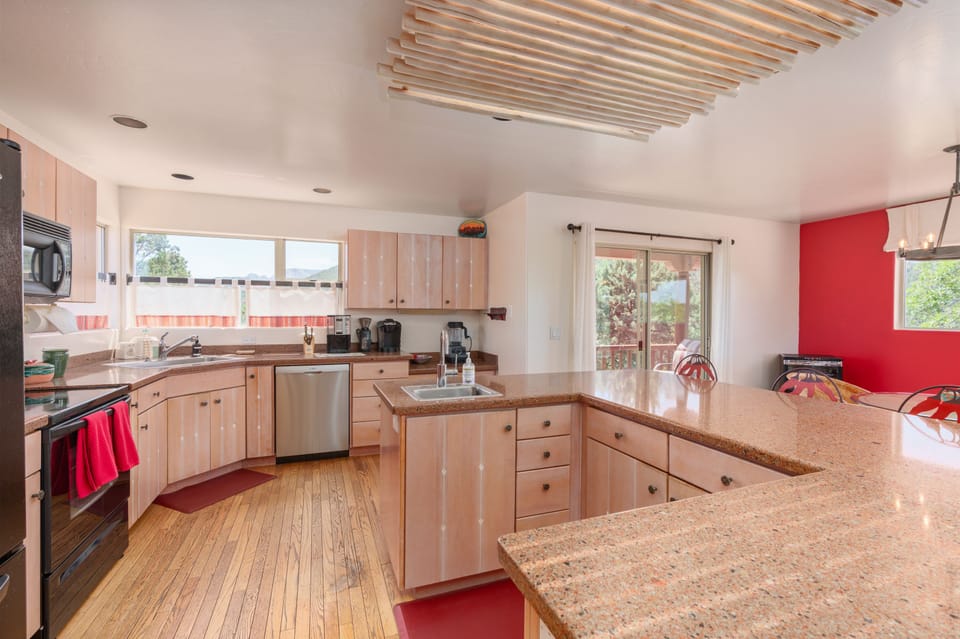 Full kitchen with coffee station 