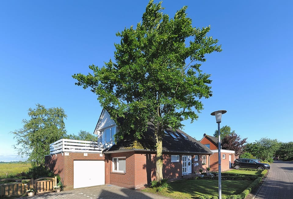 Friesenhuus Bensersiel Erdgeschoss - Ferienwohnung 1 Apartment in Esens