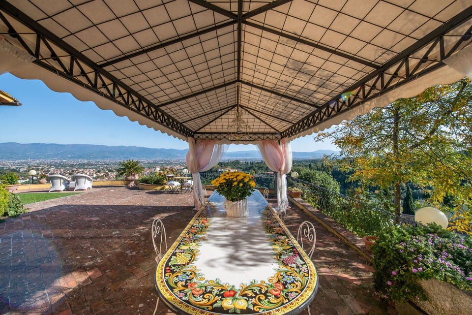 Activities, Amenities, Balcony / Terrace / Patio, Building Exterior, Facilities, Pool, Spring, Summer, Wellness