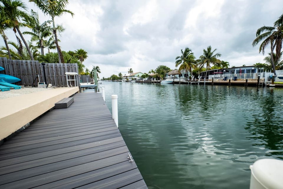 37.5 ft private and spacious dock