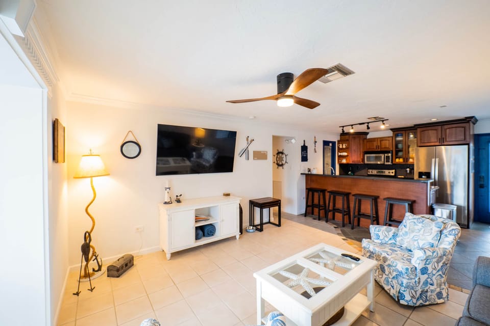 Living room 1