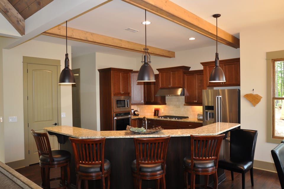 Completely equipped kitchen with bar height counters